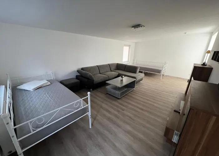 Grosse Moeblierte Zu Vermieten An Der Bab 15 * Kolkwitz (Spree-Neisse)